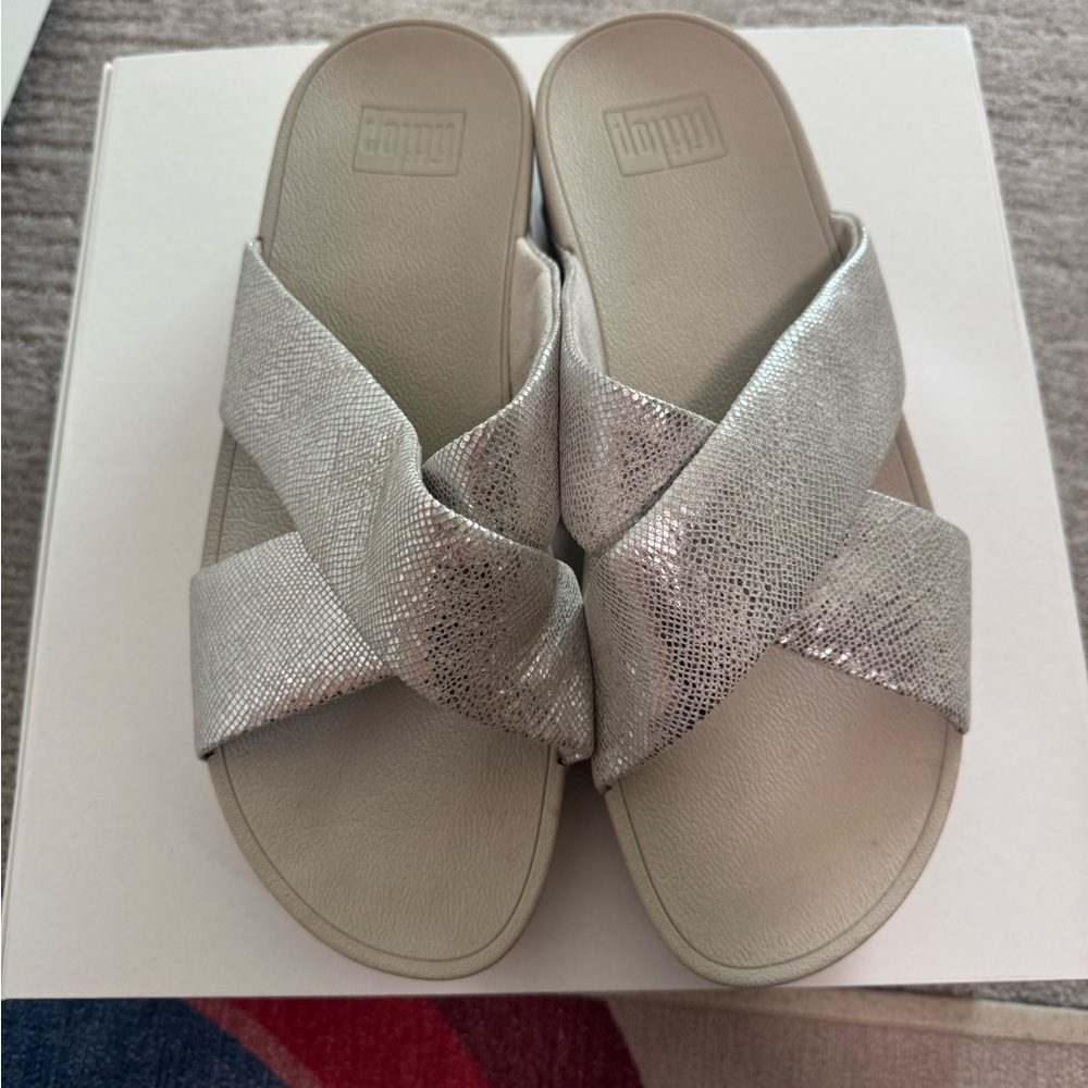 Fitflop Silver Twisted Slide Sandals
